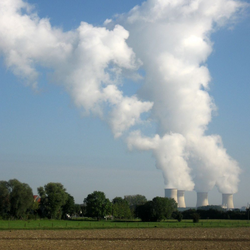 Französisches Atomkraftwerk Cattenom, Foto: Maarten Sepp [CC BY-SA 3.0 (https://creativecommons.org/licenses/by-sa/3.0)]